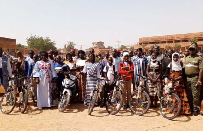 Ouagadougou : L’excellence scolaire célébrée par la délégation spéciale de l’arrondissement 7