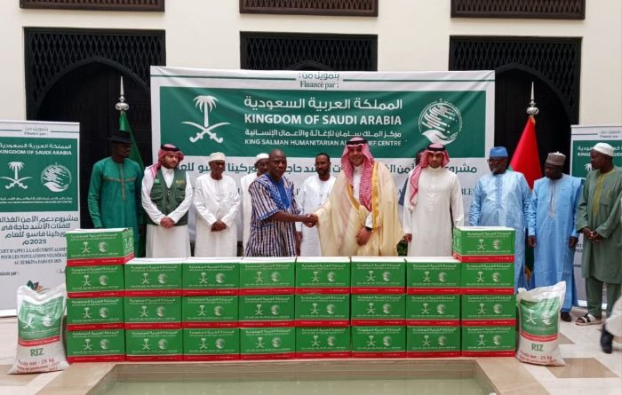 Solidarité : L’Arabie Saoudite offre 38 900 kits alimentaires aux personnes vulnérables du Burkina Faso