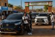 Burkina Faso : à Zorgho, la course aux voitures de luxe gagne la jeunesse
