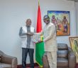Prix de la Fédération internationale des archives du film : Ardiouma Soma, premier africain lauréat présente sa distinction au ministre de la Culture
