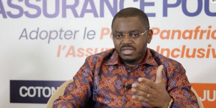 Assurance inclusive : « l’assurance ne doit plus être un luxe mais un droit », plaide Crépin Gwodog