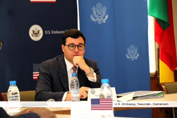 Trump nomme l’homme des accords migratoires à Yaoundé