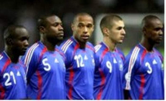 
		
		Football français : les dirigeants veulent moins de Noirs et d’Arabes 	
	