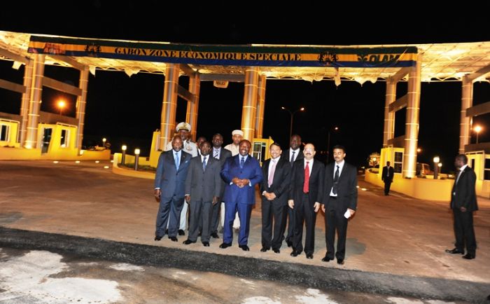 
				
			Economie / Inauguration de la Zone Economique spéciale de Nkok: un moment important dans l’histoire du Gabon
			
		










