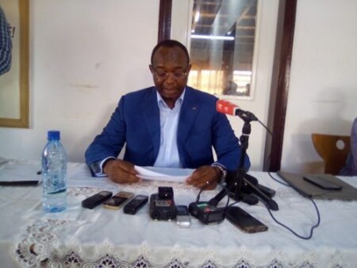 Georges Dologuelé dénonce la brutalité du président Touadera