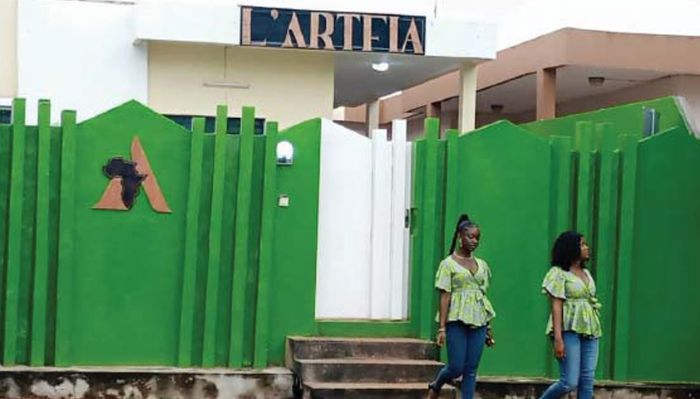 Univers de l’art et de la création:  L’ARTFIA pour la promotion du stylisme, l’art, l’événementiel et l’édition – Matin Libre