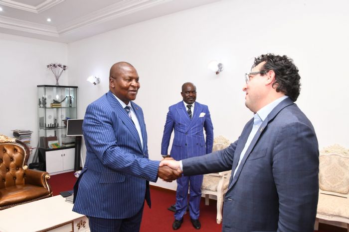 RCA : Le groupe new globe veut investir dans la numérisation et la digitalisation - Journal de Bangui