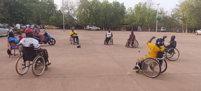 Des personnes en situation de handicap se mettent au sport à Ouaga - Studio Yafa - Information & Dialogue au Burkina Faso