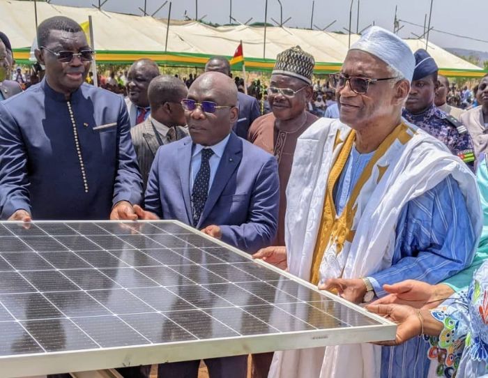 Coup d’envoi des travaux de la centrale solaire de Dapaong - Site officiel du Togo, République Togolaise