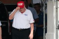 Trump announces renewed Iran naval blockade as Washington, Tehran trade fresh strikes