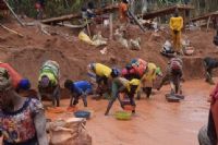 Cameroun : Yaoundé cible les opérateurs chinois de  l'orpaillage