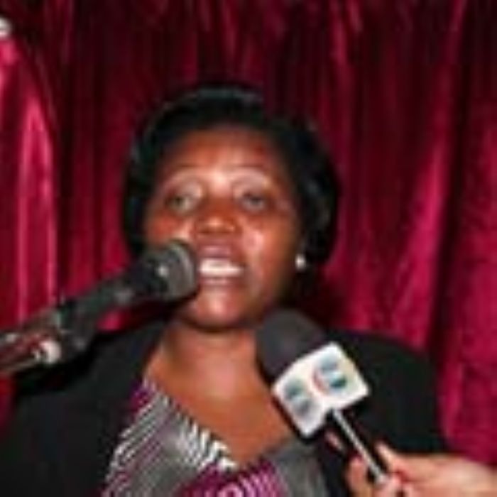 Malanje La ministre de la Famille réaffirme son appui materiel aux familles