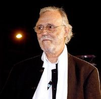    				 Un ouvrage en hommage au réalisateur Mohamed Abderrahman Tazi