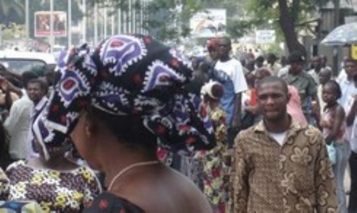 
		
		Pourquoi l’effet domino maghrébin tarde-t-il  à éclabousser le Congo ?	
	