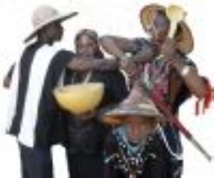 

					Les cousins du Niger		

