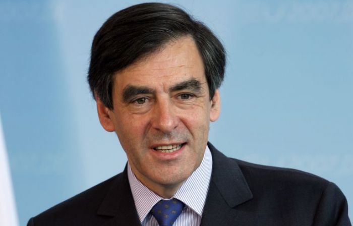 
				
			Politique / François Fillon à Libreville le 16 juillet prochain
			
		










