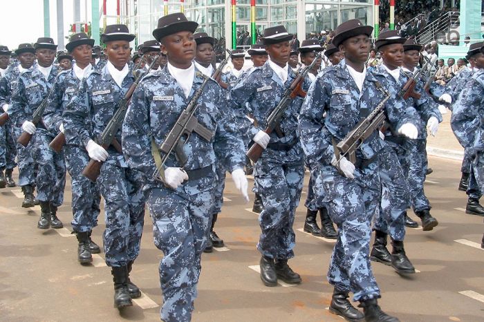 La ta ca ta ca tac tac tique du gendarme … - République Togolaise