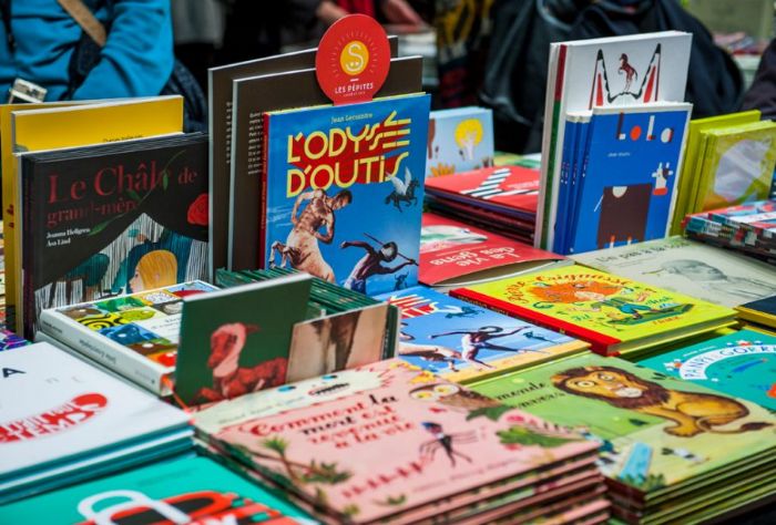 Salon du livre de jeunesse et pour enfants : la deuxième édition innove - Sud Quotidien