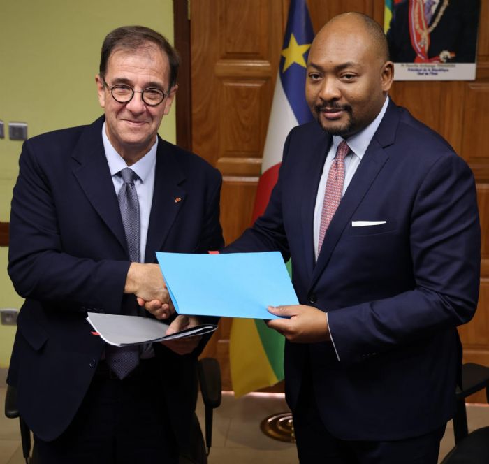 Que cache l’engagement budgétaire de la France envers la République centrafricaine ? - Bamada.net