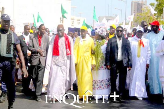 CRISE DES MÉDIAS, SOUTIEN AUX SYNDICATS : Le Sénégal définit-il sa démocratie ? | EnQuete+