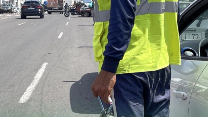 Casablanca régularise le métier de gardien de voitures · Le journal de Tanger
