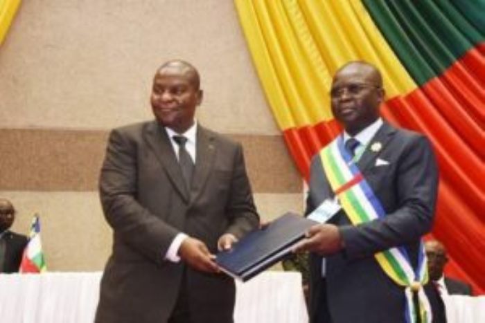 Centrafrique : La constitution de la septième République dépourvue de mécanisme de contrôle crédible peut-elle indéniablement garantir l’État de droit ?