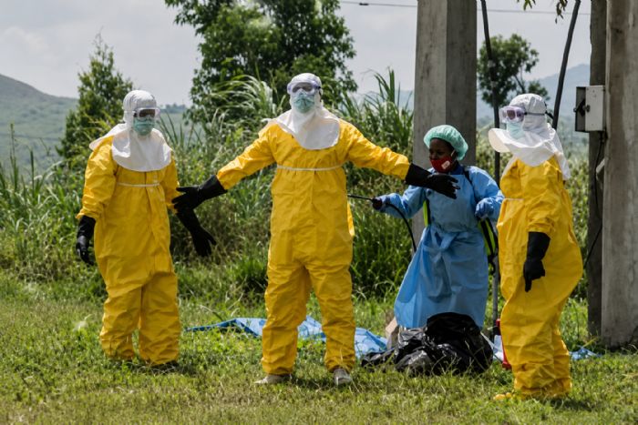 Ebola : le gouvernement comorien redoute l’arrivée du virus et active ses mesures d’urgence
