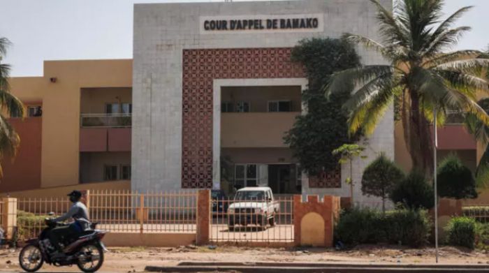 Mali: six proches de l'ancien président de transition Bah N'Daw jugés pour «tentative de complot»