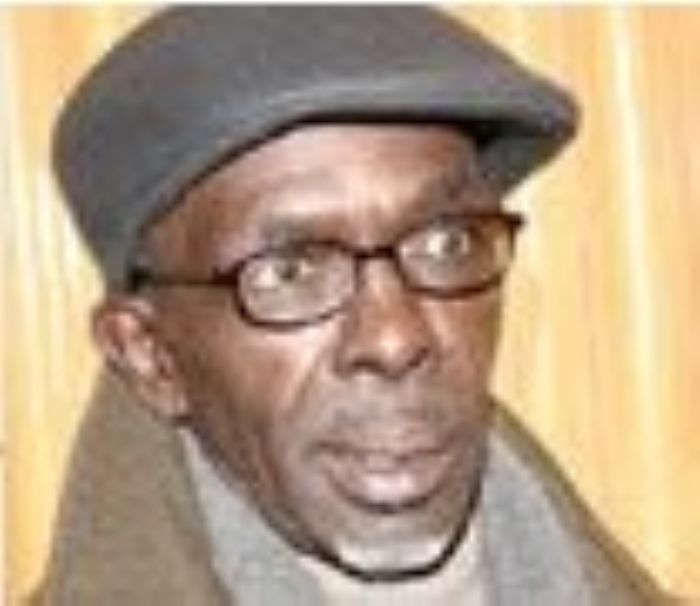 Le Critique Social Amadou Gueye Ngom Rejoint les Editions Phoenix