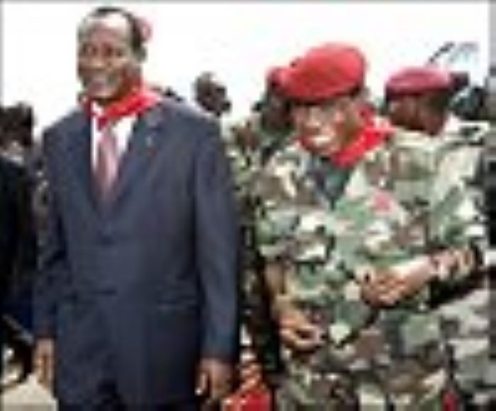 
			
				
					Dadis répond à Kouchner : «La Guinée n'est pas une sous-préfecture de la France»