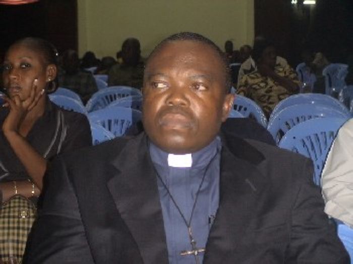 Honorius KISIMBA NGOY vu par le pasteur Ngoy Mulunda