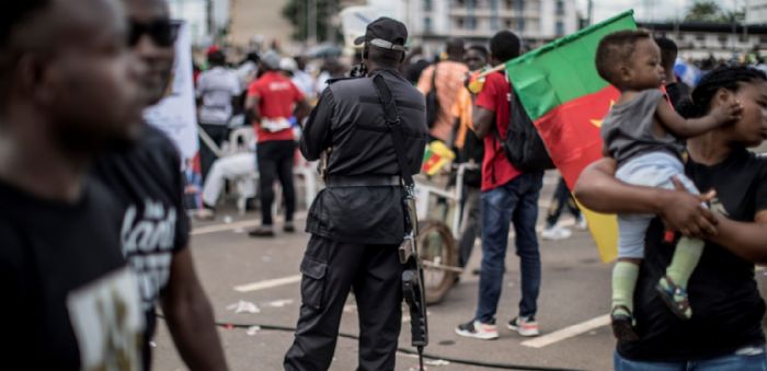 Les manifestants détenus arbitrairement doivent être libérés
